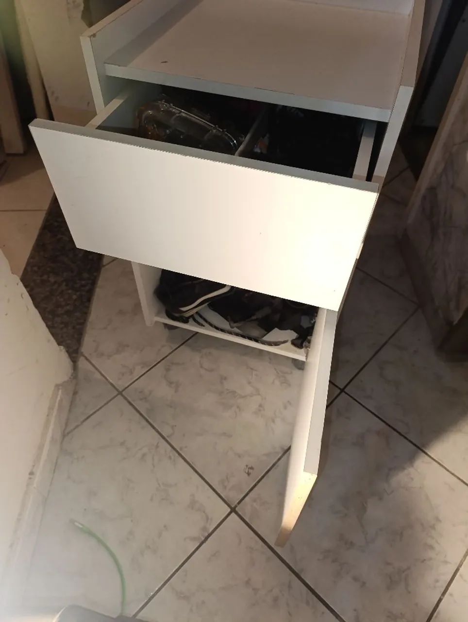 Armário de cabeceira novinho65570225006338122