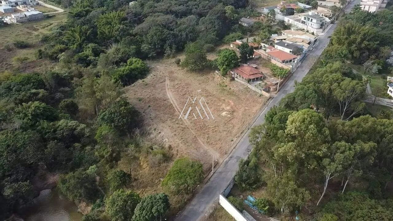 Vendo lote comercial em Itaúna com ótima localização! - Foto 3