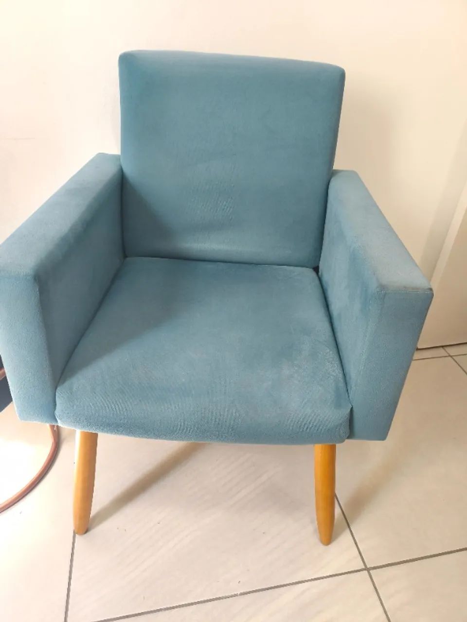 Armchair453011496816486401