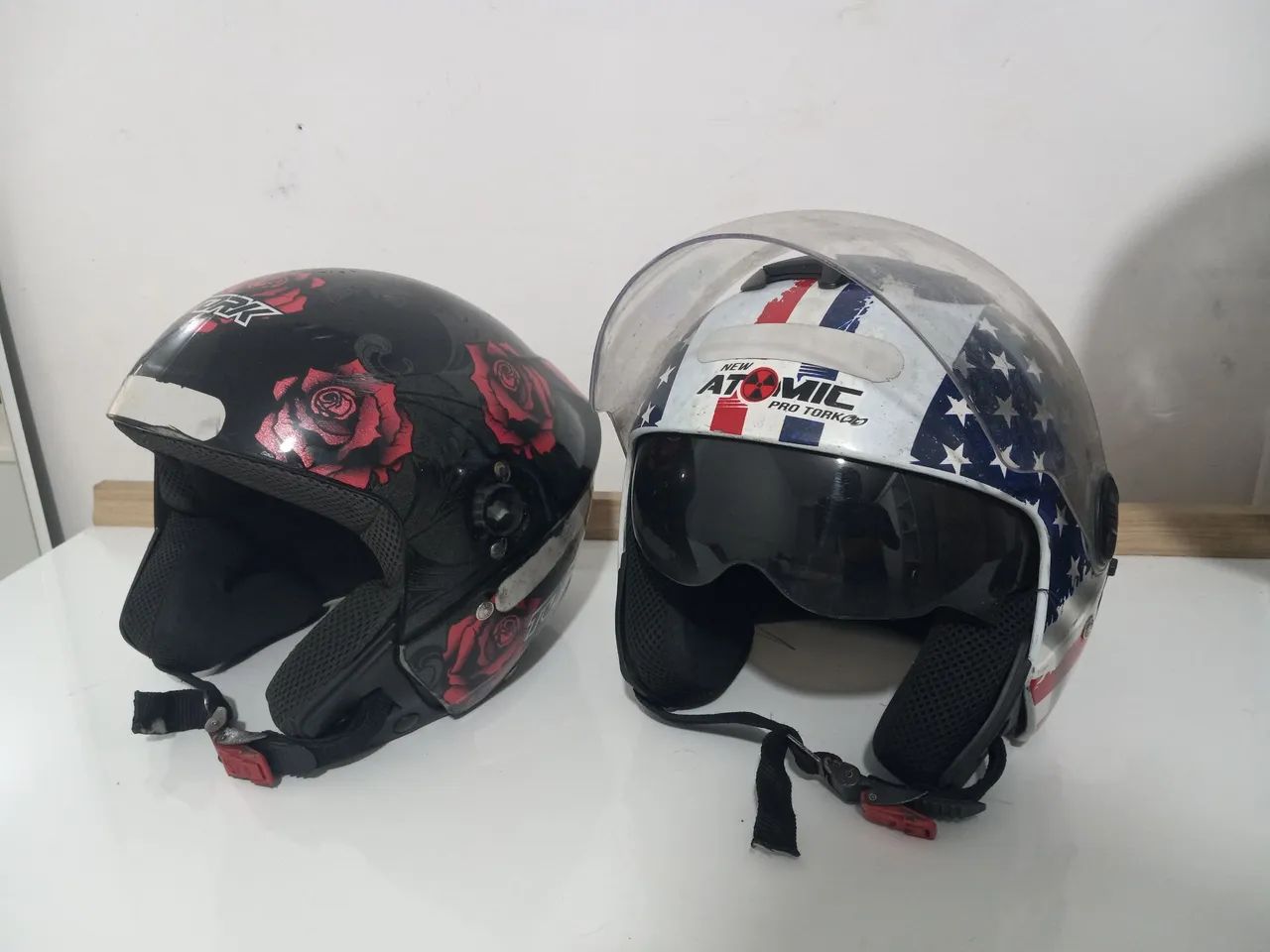 Capacete + capa de chuva
