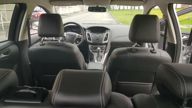 Ford Focus SE 2.0 powershift 2015 - Foto 8