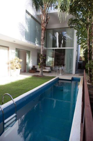 Casa de 4 suítes com Piscina Privativa no Cond. Itaparica no Alphaville 1 R$ 2.800.000,00