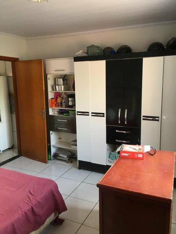 Vende se sobrado
