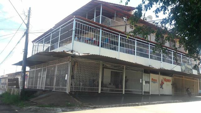 Sobrado em Brasília com ponto comercial, apartamento, garagem - Foto 8