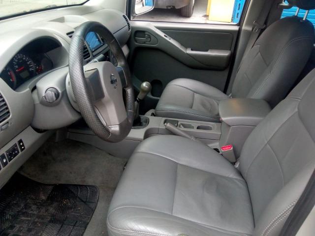 Nissan Frontier XE 2010 4x4 - Foto 8