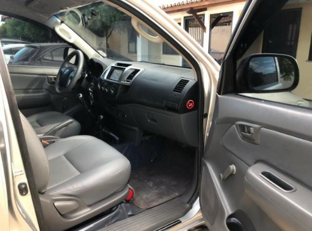 Toyota Hilux 3.0 CD 4x4 STD -2015 - Estado de Zero - Foto 7