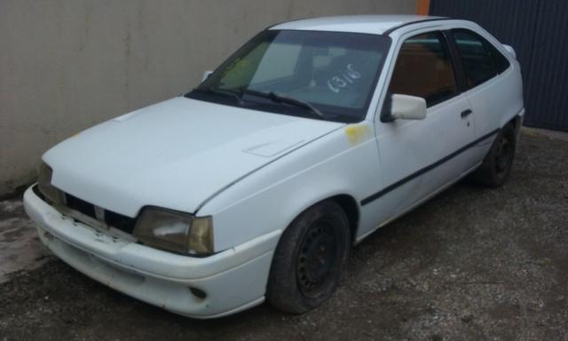 Sucata de Kadett Gl 2.0 1997 - Somente para peças - Foto 2