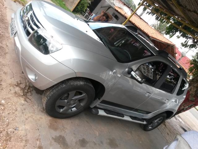 Duster semi nova oportunidade única ipva 2020 pago