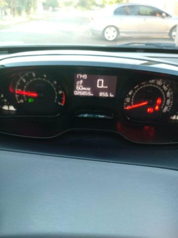 Peugeot 208 - Foto 2