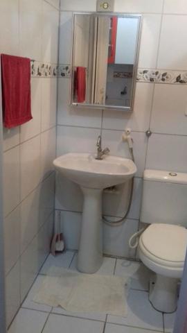 Vende-se Flat a dez metros da praia do Frances - Foto 5