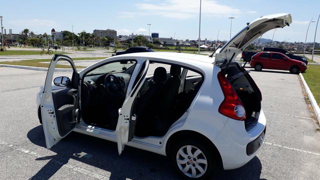 Fiat Palio Completo TOP Attractive 2016 - Foto 7