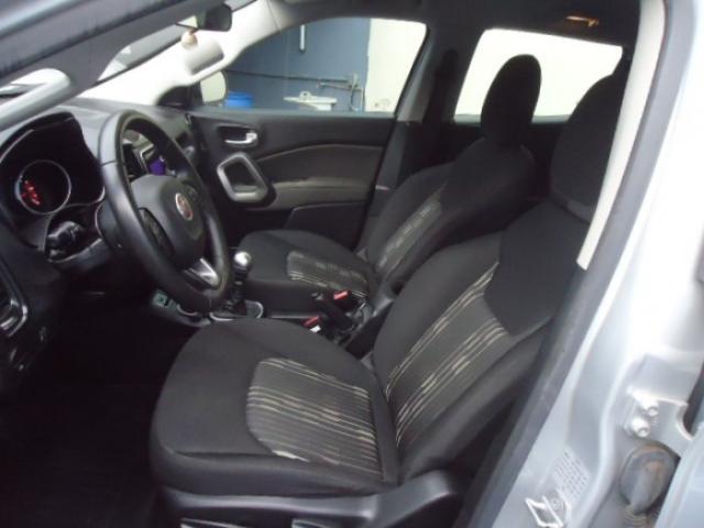 Fiat toro 2017 2.0 16v turbo diesel freedom 4wd manual - Foto 6