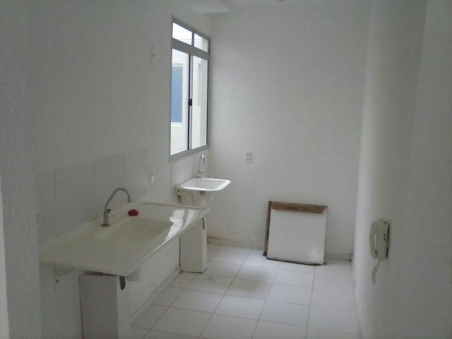 Alugo 2/4 Condom. Residencial Vila Atlântica em Lauro de Freitas - Foto 4