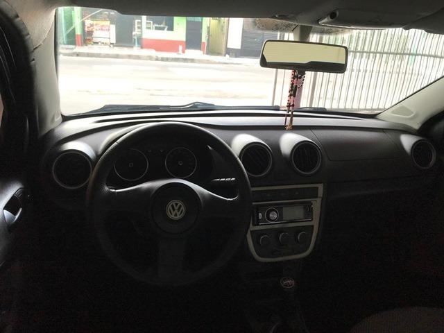 Vw - Volkswagen Voyage 1.0 Preto 2011 - Foto 10
