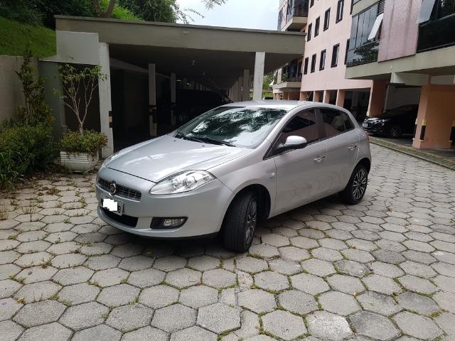 Fiat Bravo Essence 1.8 - Dualogic - 2014 - Segundo Dono - Foto 2