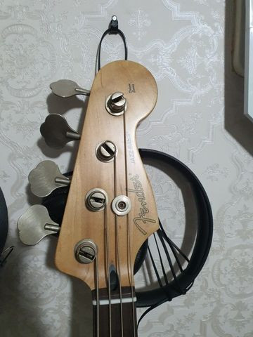Fender Jazz Bass Mexicano 2004 - Foto 3