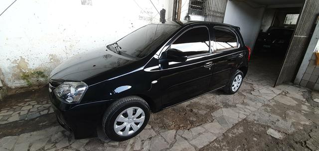 Toyota etios x 1.3 top r$29.900,00