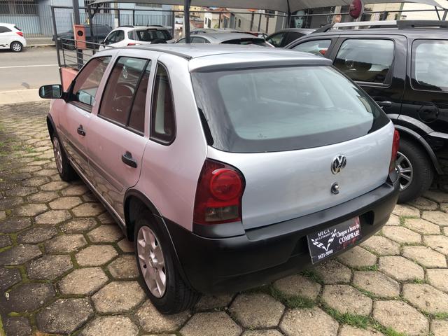 Gol G4 1.0 Titan 2011 ( Ar condicionado) - Foto 3