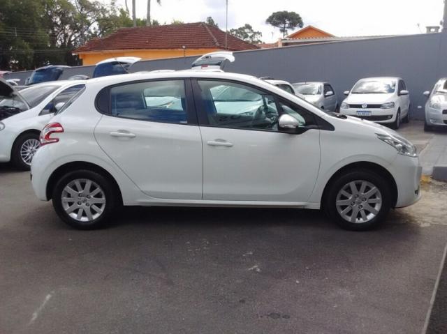 PEUGEOT 208 ACTIVE 1.5 8V Branco 2014/2015 - Foto 7