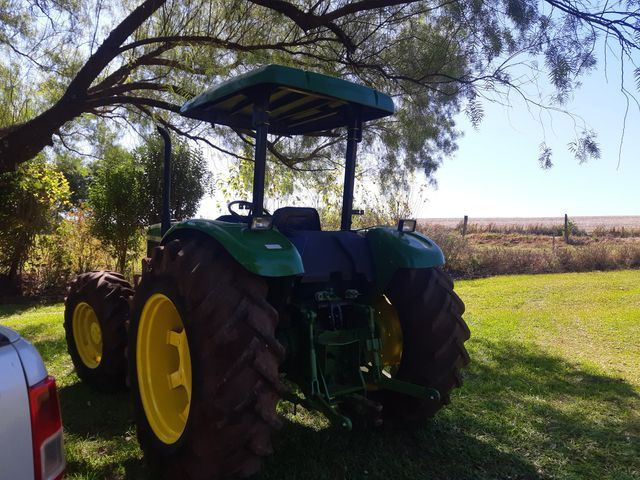Trator jhon Deere - Foto 2