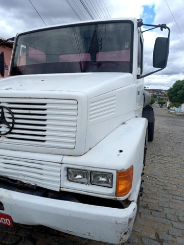 CAMINHÃO PIPA