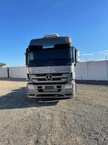 MERCEDES BENZ ACTROS 2646