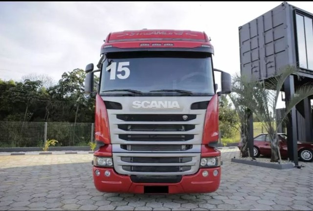 CAMINHÃO SCANIA R440