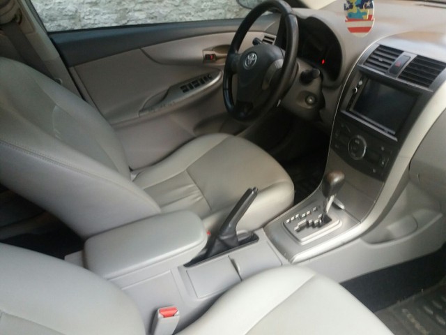 COROLLA XEI 2009