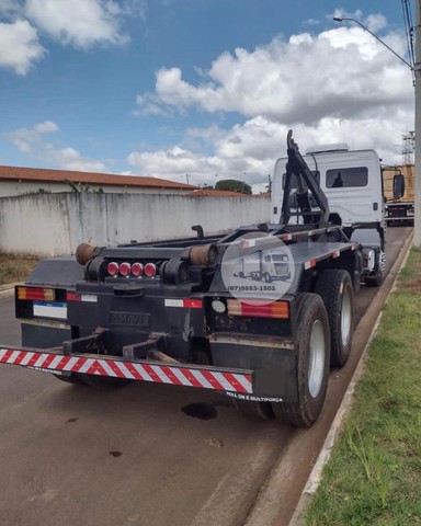 $ Caminhão Mb Atego 2425 2011 roll on roll off - Foto 3