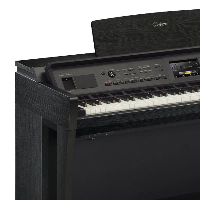 Piano Digital Yamaha Clavinova CVP 805 PE Polished Ebony com Banco Novo