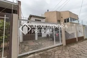 Excelente sobrado zona norte
