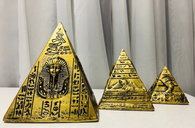 Pirâmides Decoração Egípcia Enfeite Em Resina Três Peças - Foto 4