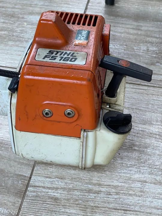 Roçadeira de grama usada - Foto 5