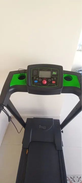 Esteira Elétrica Semi-Nova - Ótima para Treinar em Casa - Foto 2