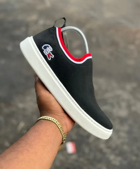 Sapatilha Slip Lacoste 