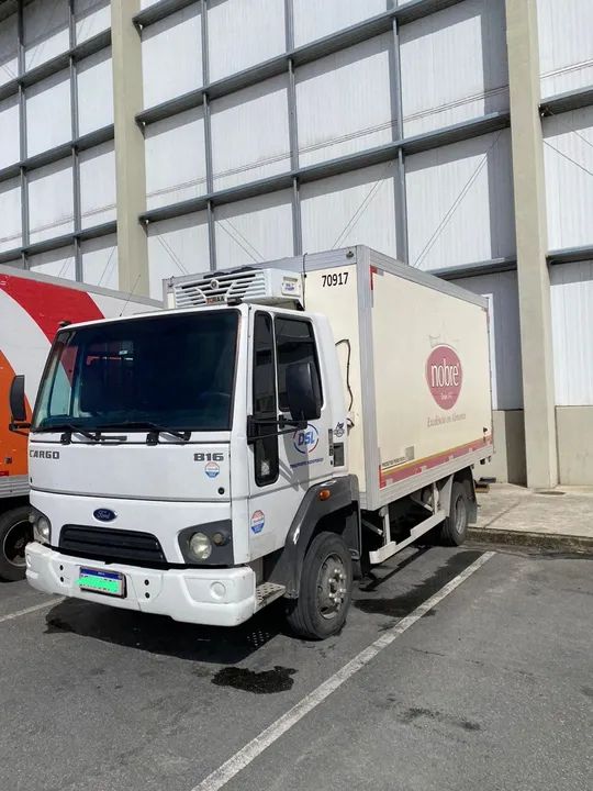 Caminhão Ford Cargo 816 - 2015 - Foto 4