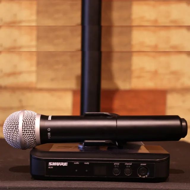 Microfone Shure Sistema Sem Fio BLX24BR/PG58-M15