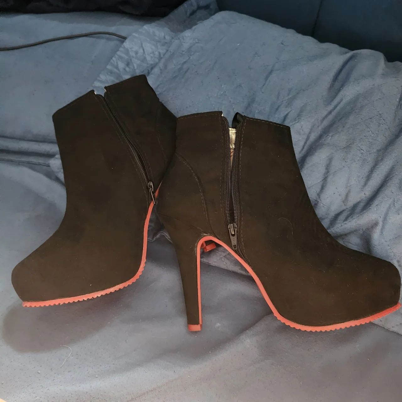 Bota NR 36
