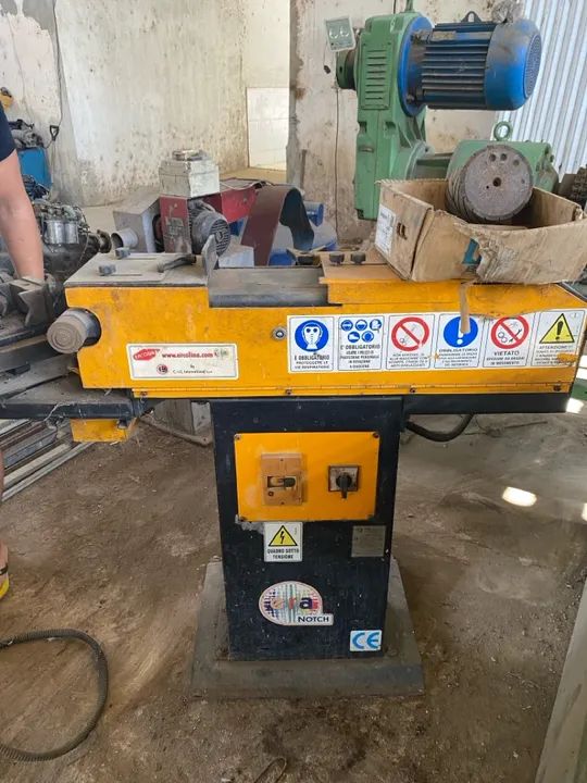 VENDO MAQUINAS PARA PRODUÇÃO INDUSTRIAL  - Foto 3