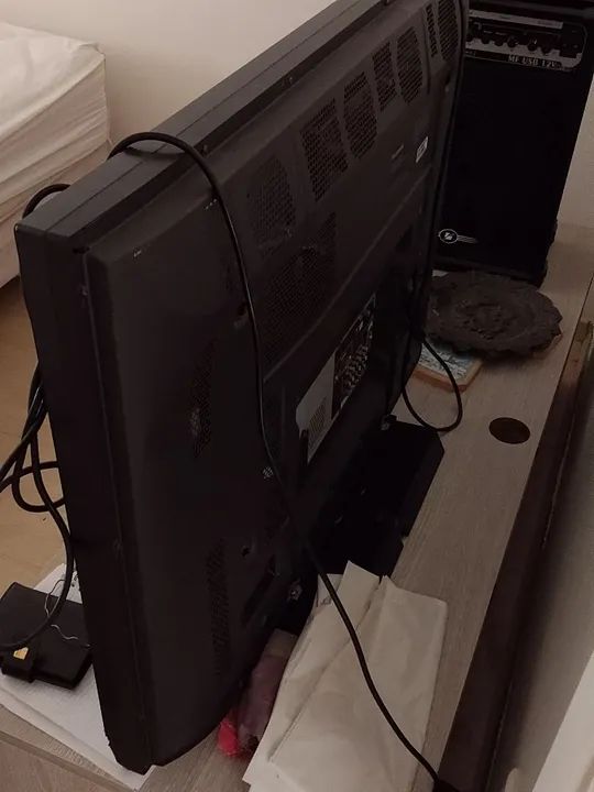 TV Panasonic 32 polegadas LCD - Foto 2