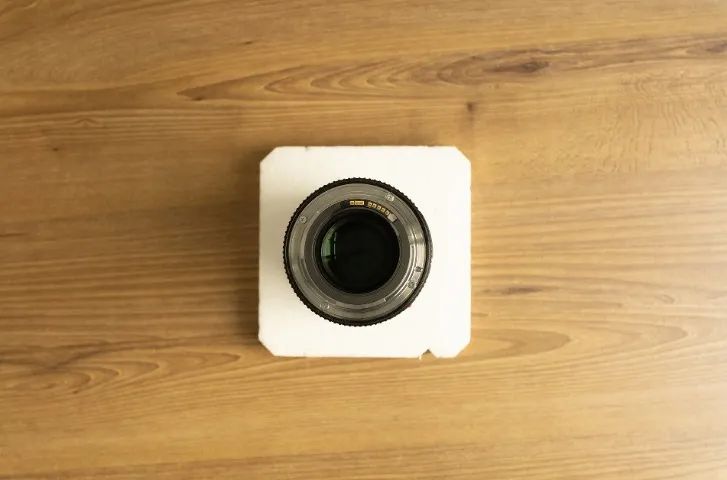 Lente ef 100mm f/2.8L Macro is usm - Foto 3