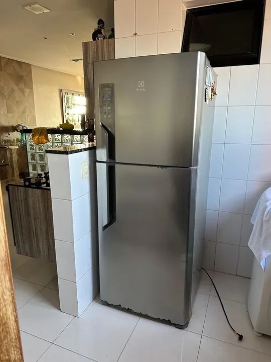 Oportunidade Única!!! Geladeira Electrolux frost free - Foto 3