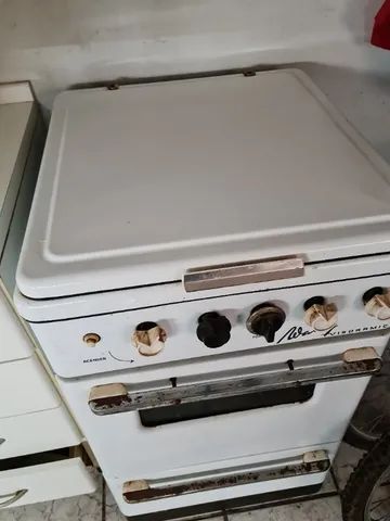 Fogão Antigo Wallig Anos 60', com forno e gratinador