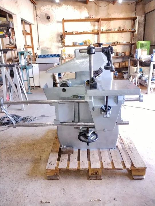 Respigadeira invicta 3 eixo 6900 reais 