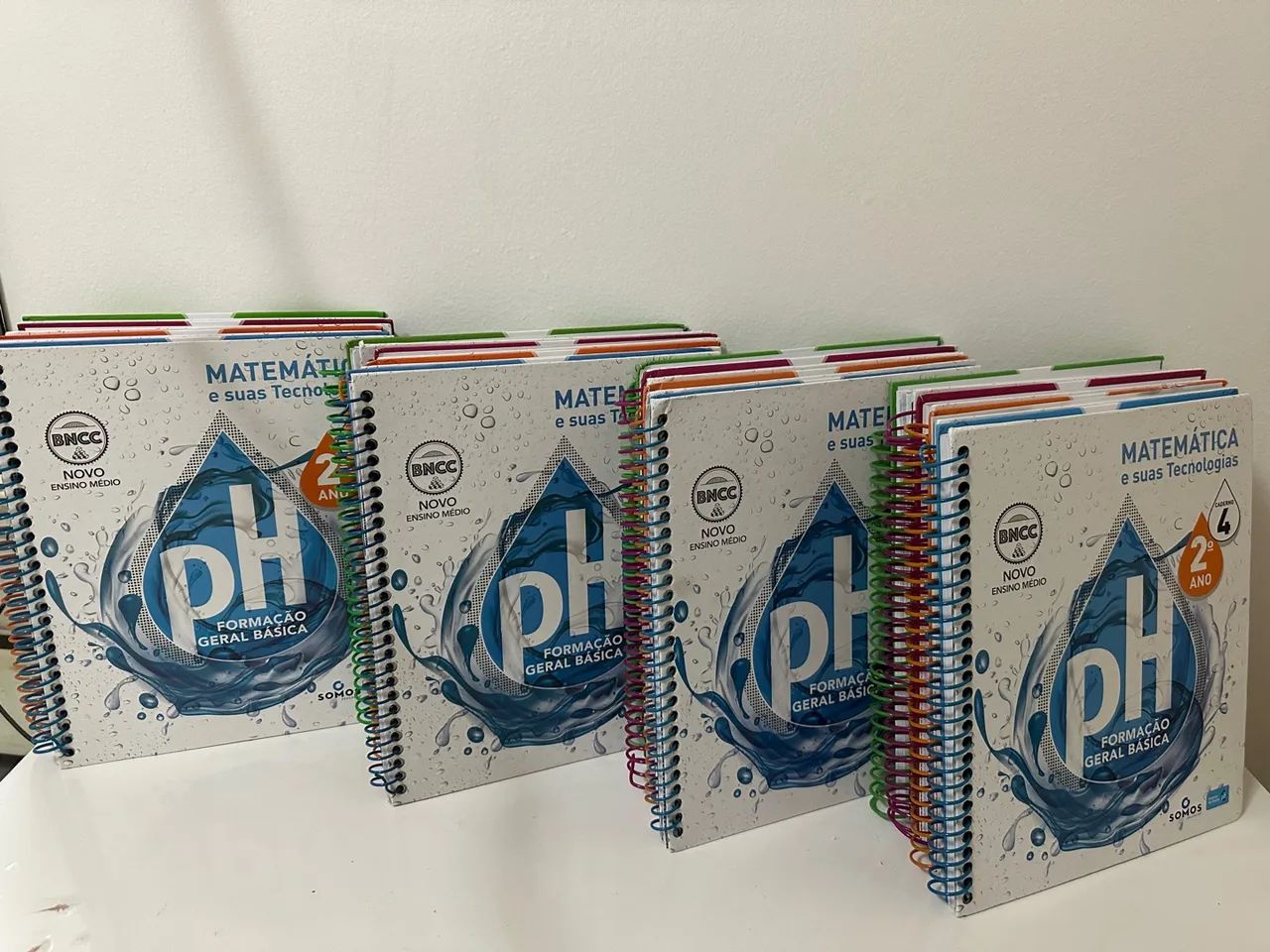 Livros do 2º ano do Ensino Médio - Sistema de Ensino PH - Foto 2