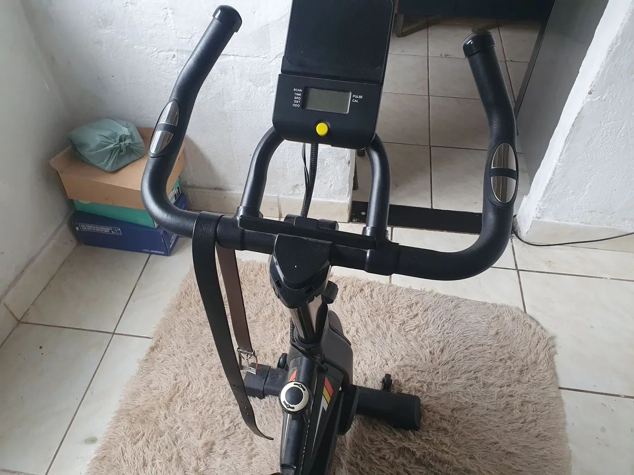Bicicleta Ergométrica - pouco usada!