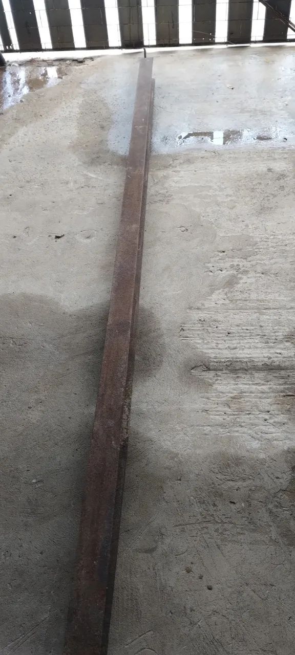 Vendo uma viga i 3 metros 13 cm x 8 cm (Usada) - Foto 2