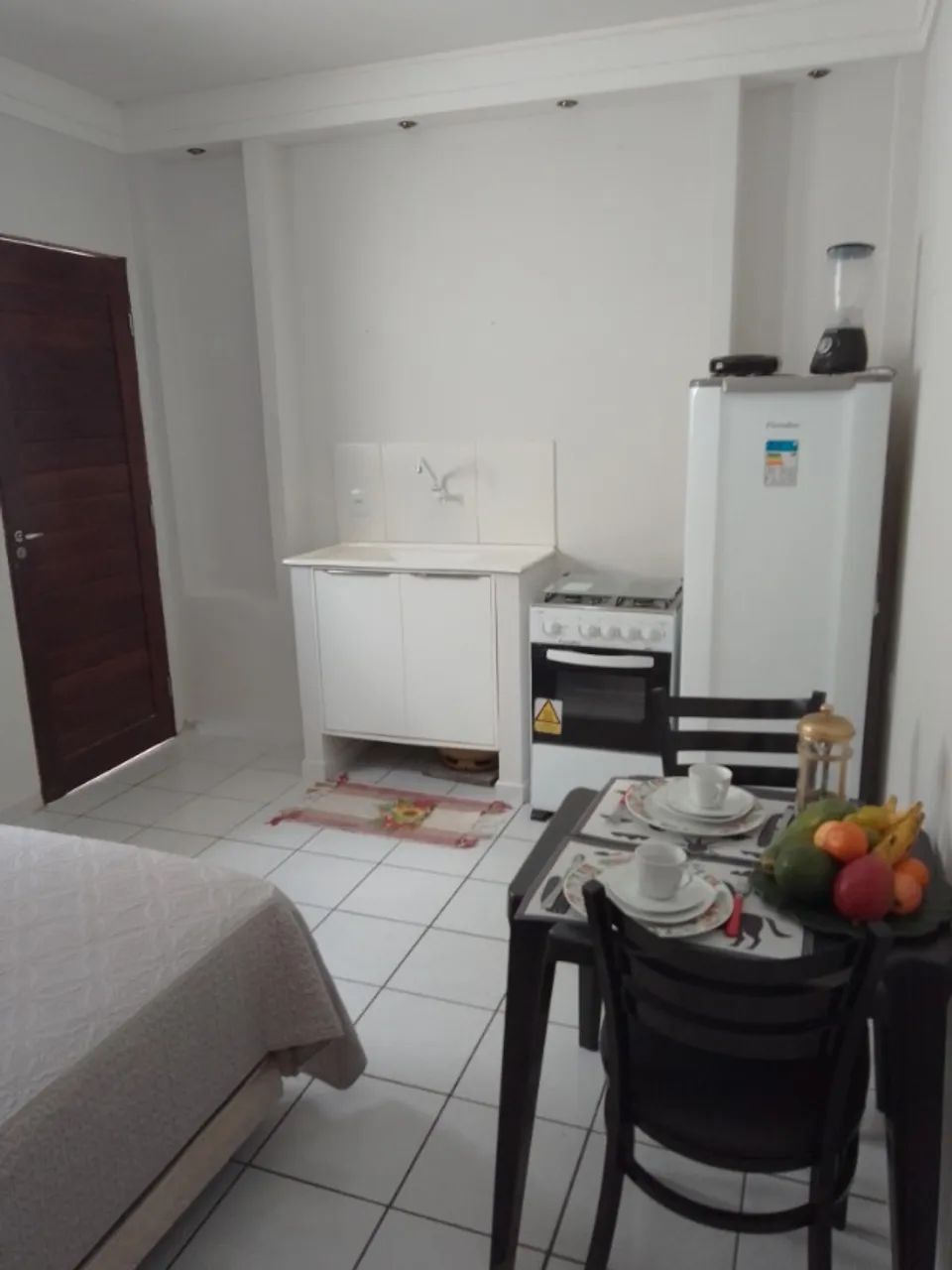 kitinete mobiliada -água fria