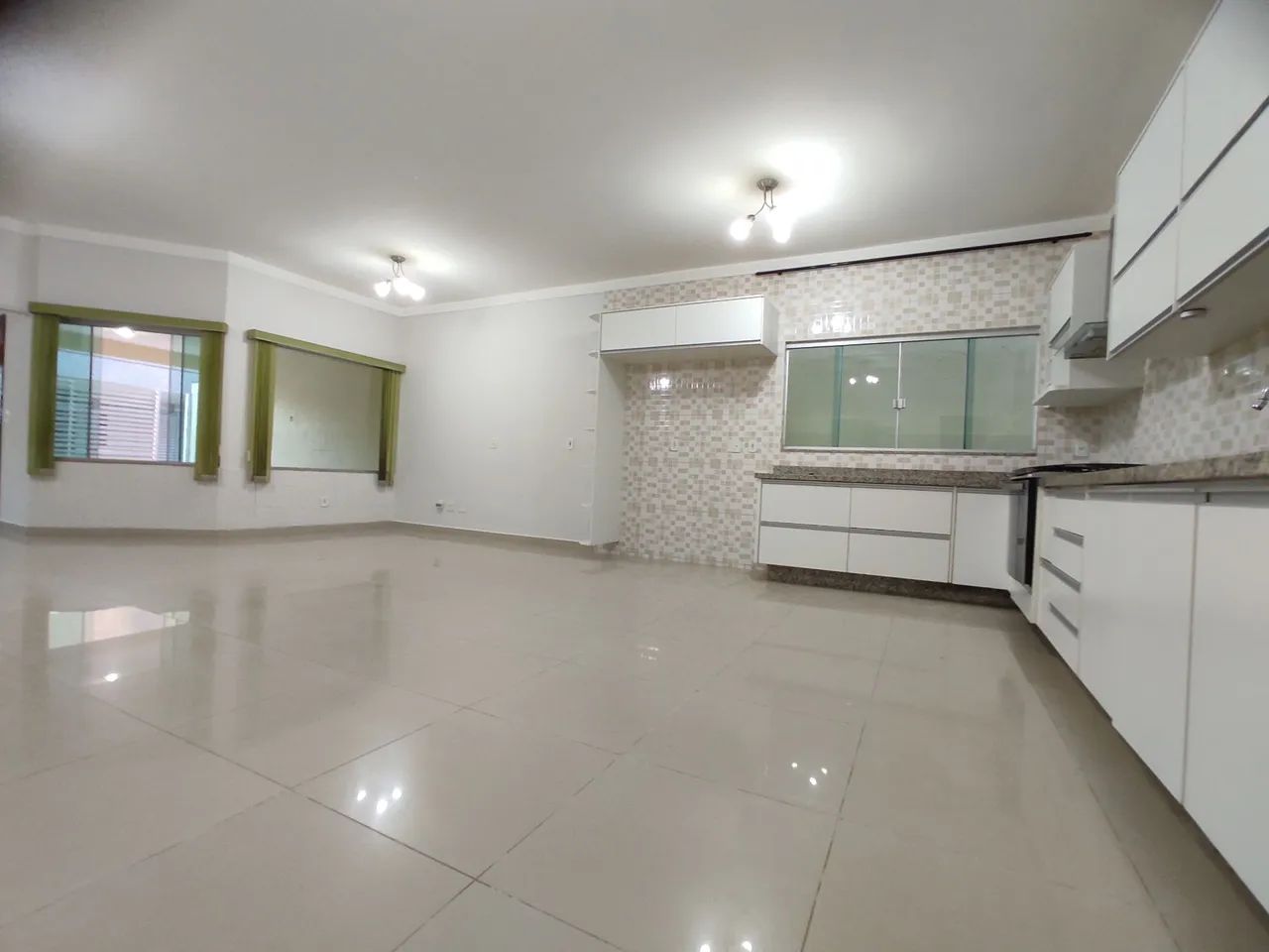 2 casas no porcelanato rua 10b 1? 4 quartos 2? 2 quartos,leia o anúncio  - Foto 4