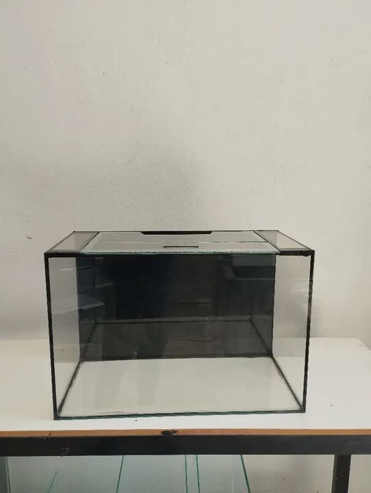 Aquário 72 litros 